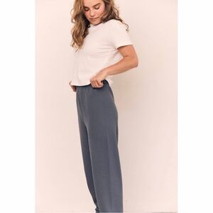 Mineral Washed Cotton Blank Cropped Tee